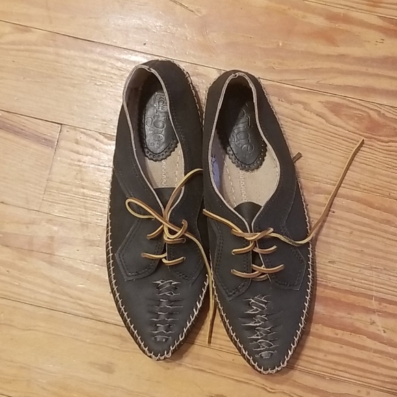 Leather Shoes - Picture 1 of 2